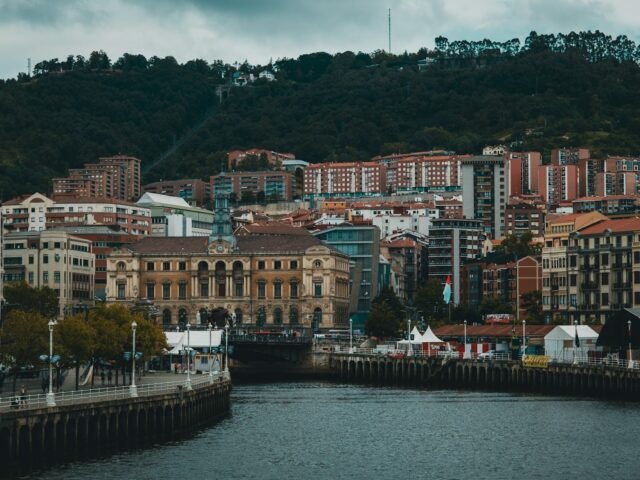 Guía práctica para desplazarte en Bilbao con guppy